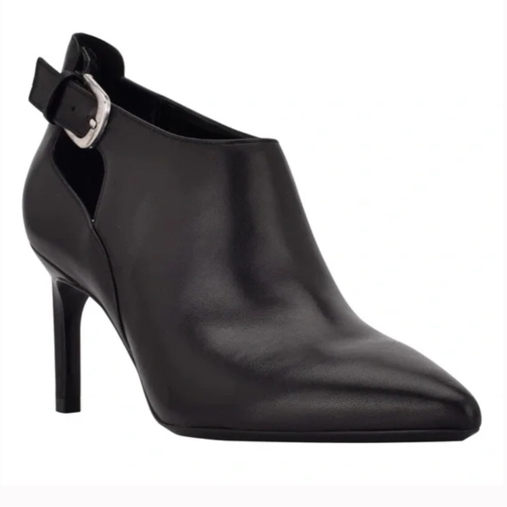 CALVIN KLEIN Shelby Bootie Size 8M.